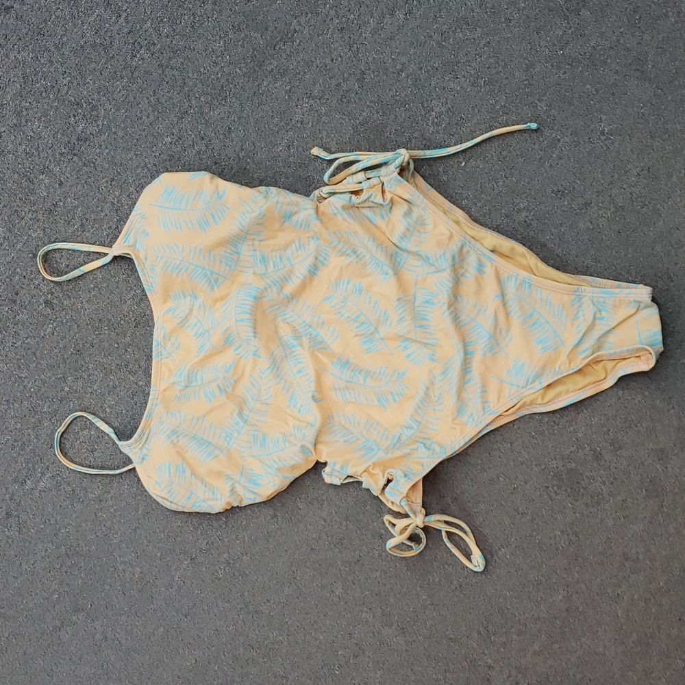 Womens Sugar Coast 1 piece Swim Suit, Med, Coral/Teal Palm Print, NWT Qty Of 2